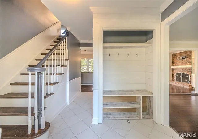 Photo 3 of Single family home for sale at 896 Twin Pine Dr, Saint Louis, MO 63122 | MLS# MIS26063750 | Listing updated on 2026-10-09