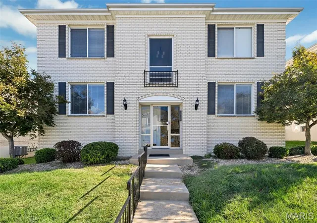 Single family home for sale at 10017 Chardin Way #3, Saint Louis, MO 63128 | MLS# MIS26063752