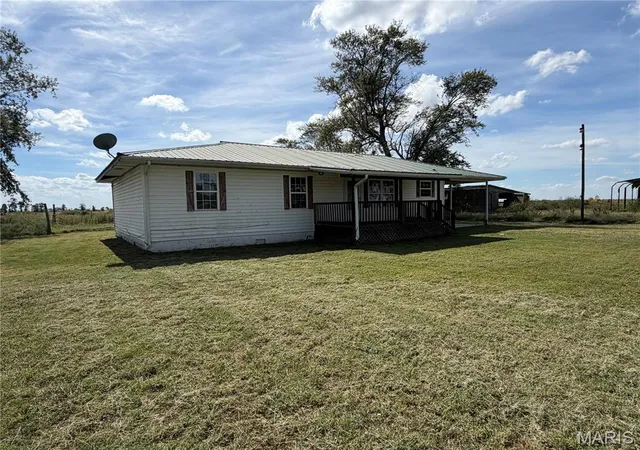 Photo 2 of Single family home for sale at 1846 County Hwy 524, Parma, MO 63870 | MLS# MIS26063755 | Listing updated on 2026-10-03