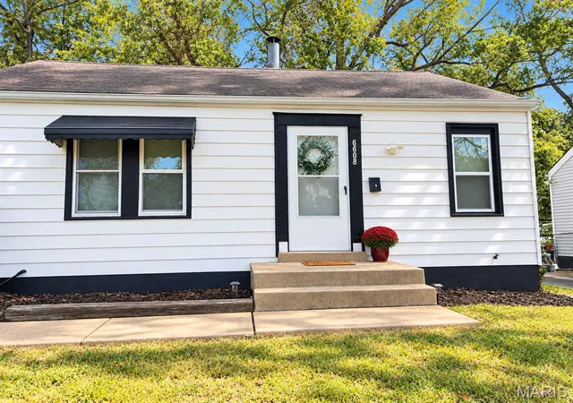 Single family home for sale at 6608 Torlina Dr, Saint Louis, MO 63134 | MLS# MIS26063770