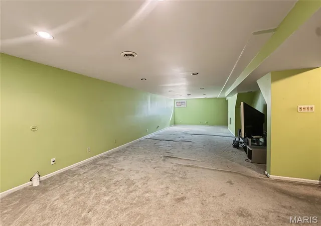 Photo 32 of Single family home for sale at 3738 Birchmoor Gdns Ct, Florissant, MO 63034 | MLS# MIS26063780 | Listing updated on 2026-10-07