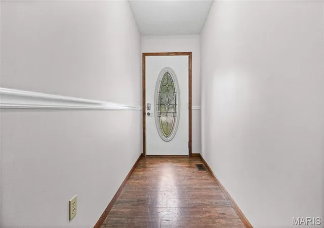 Photo 2 of Single family home for sale at 1190 West 9th St, Washington, MO 63090 | MLS# MIS26063791 | Listing updated on 2026-10-21