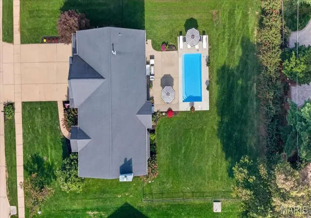 Photo 1 of Single family home for sale at 504 Stirling Pl Dr, Manchester, MO 63021 | MLS# MIS26063793 | Listing updated on 2026-10-05
