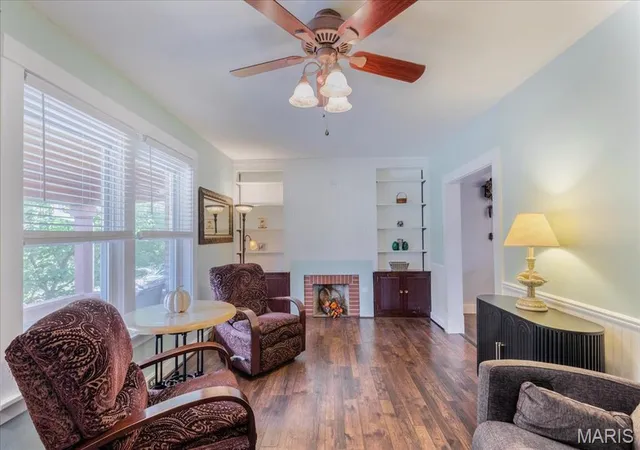 Photo 3 of Sale Pending at 5337 Quincy St, Saint Louis, MO 63109 | MLS# MIS26063799 | Listing updated on 2026-10-10