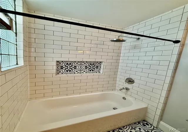 Photo 4 of Single family home for sale at 5425 Odell St, Saint Louis, MO 63139 | MLS# MIS26063805 | Listing updated on 2026-10-08