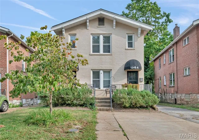 Photo 1 of Multi family home for sale at 1248 Moorlands Dr, Saint Louis, MO 63117 | MLS# MIS26063806 | Listing updated on 2026-10-06