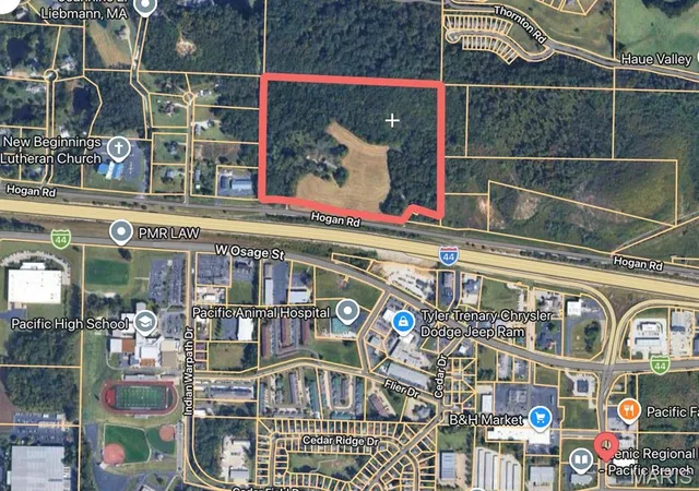 Photo 1 of Single family home for sale at 1935 Hogan Rd, Pacific, MO 63069 | MLS# MIS26063810 | Listing updated on 2026-10-06