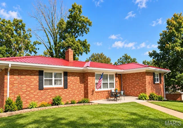 Photo 2 of Single family home for sale at 716 Westwood Dr, Park Hills, MO 63601 | MLS# MIS26063815 | Listing updated on 2026-10-05