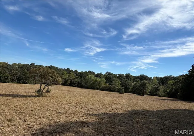 Photo 3 of House for sale at 5295 State Rd H, De Soto, MO 63020 | MLS# MIS26063834 | Listing updated on 2026-10-08