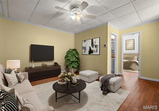 Photo 2 of Sale Pending at 769 Zeiss Ave, Saint Louis, MO 63125 | MLS# MIS26063836 | Listing updated on 2026-10-20