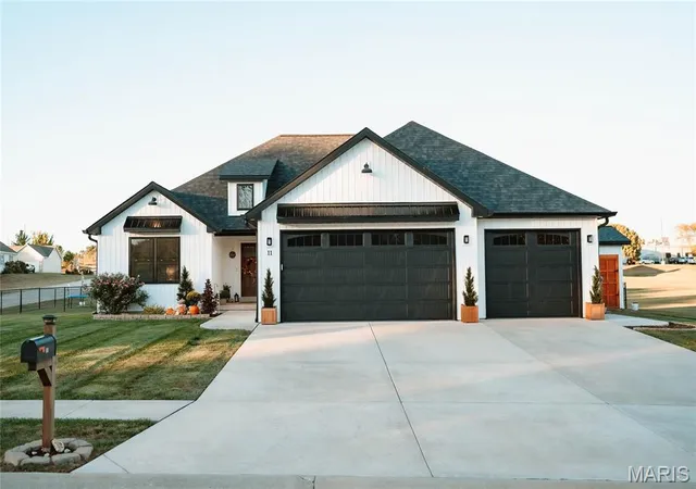 Single family home for sale at 11 White Birch Ct, Troy, MO 63379 | MLS# MIS26063840