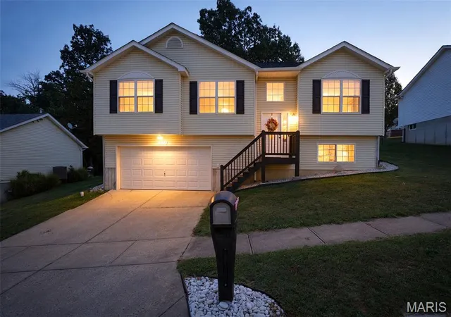 Single family home for sale at 5142 Jeremiah Blvd, Hillsboro, MO 63050 | MLS# MIS26063847
