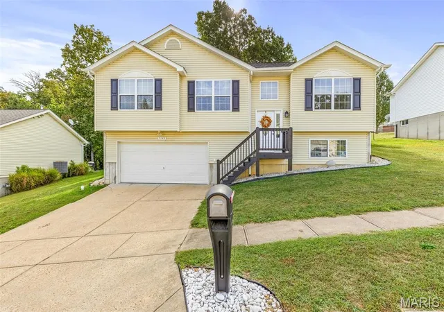 Photo 1 of Single family home for sale at 5142 Jeremiah Blvd, Hillsboro, MO 63050 | MLS# MIS26063847 | Listing updated on 2026-10-05