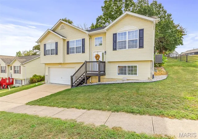 Photo 2 of Single family home for sale at 5142 Jeremiah Blvd, Hillsboro, MO 63050 | MLS# MIS26063847 | Listing updated on 2026-10-05