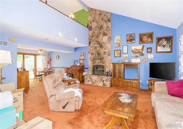 Photo 3 of Sale Pending at 109 Osage Way, Weldon Spring, MO 63304 | MLS# MIS26063854 | Listing updated on 2026-10-17