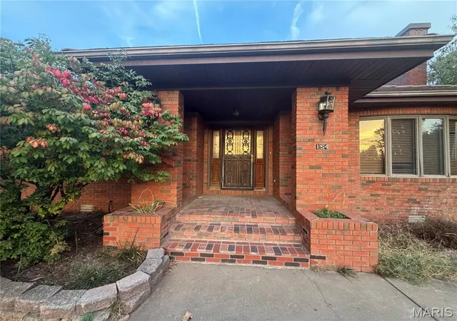 Photo 2 of Condo for sale at 154 Manors, Lebanon, MO 65536 | MLS# MIS26063859 | Listing updated on 2026-10-05