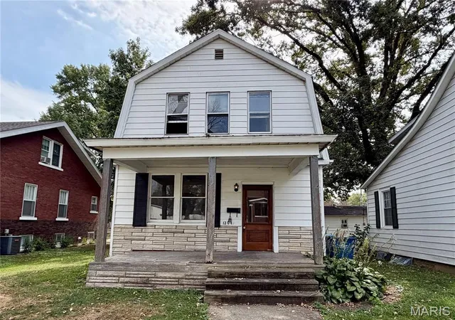 Single family home for sale at 1204 8th Street, Highland, IL 62249 | MLS# MIS26063860