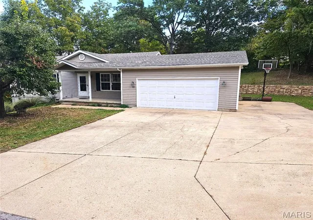 Photo 1 of Single family home for sale at 19 Choiceland Ct, Union, MO 63084 | MLS# MIS26063881 | Listing updated on 2026-10-20
