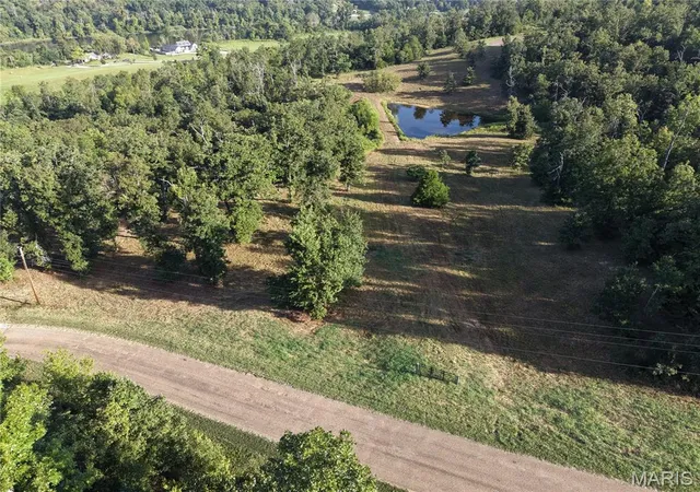 Photo 2 of Land for sale at 0000 Yukon Ct, Mountain Home, AR 72653 | MLS# MIS26063885 | Listing updated on 2026-10-06