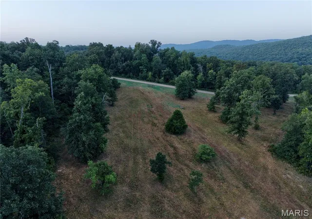 Photo 4 of Land for sale at 0000 Yukon Ct, Mountain Home, AR 72653 | MLS# MIS26063885 | Listing updated on 2026-10-06
