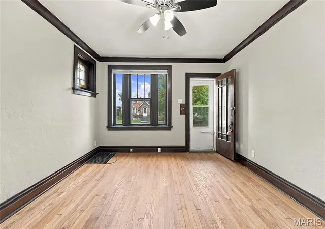 Photo 4 of Multi family home for sale at 5142 Eichelberger St, Saint Louis, MO 63109 | MLS# MIS26063886 | Listing updated on 2026-10-08