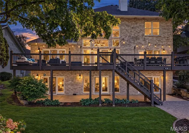 Photo 2 of Single family home for sale at 713 High Point Dr, Lake Saint Louis, MO 63367 | MLS# MIS26063889 | Listing updated on 2026-10-09