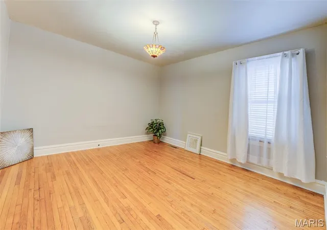 Photo 4 of Single family home for sale at 3731 Shreve Ave, Saint Louis, MO 63115 | MLS# MIS26063906 | Listing updated on 2026-10-04