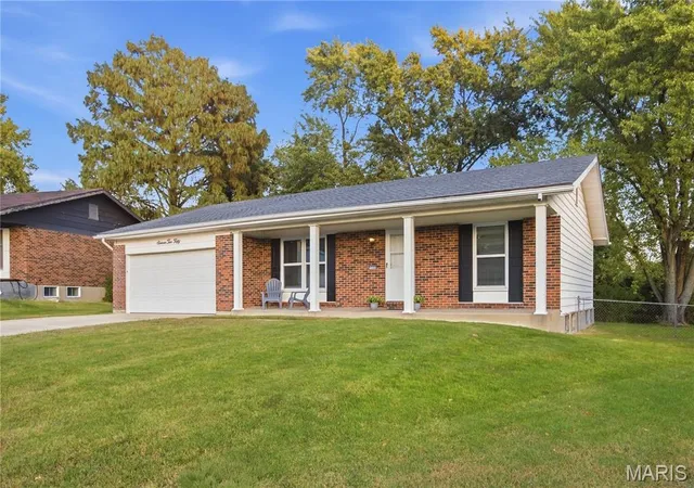 Photo 2 of Single family home for sale at 11250 Ashcroft Ln, Saint Louis, MO 63136 | MLS# MIS26063907 | Listing updated on 2026-10-08
