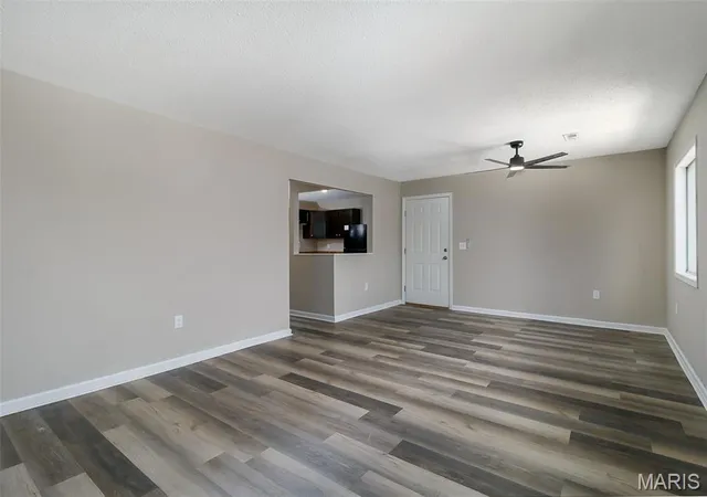 Photo 3 of Multi family home for sale at 7 Village W Ct #101,102,201,202,301,302, Washington, MO 63090 | MLS# MIS26063914 | Listing updated on 2026-10-07