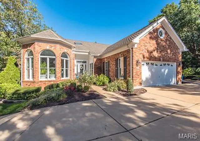 Single family home for sale at 604 Spyglass Summit Dr, Chesterfield, MO 63017 | MLS# MIS26063915