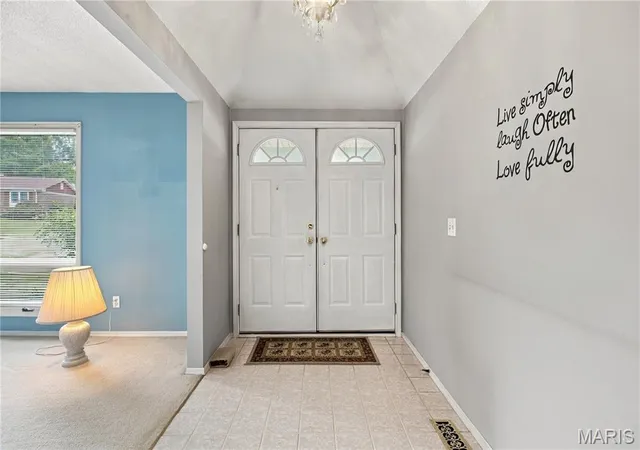 Photo 3 of Single family home for sale at 1135 Grand Prix Dr, Saint Charles, MO 63303 | MLS# MIS26063920 | Listing updated on 2026-10-19