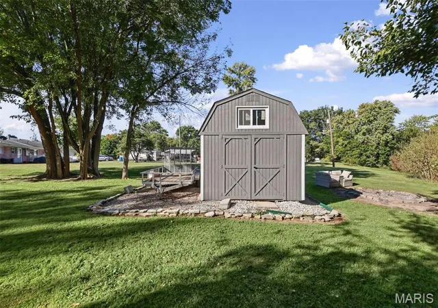 Photo 3 of Single family home for sale at 741 Troy Rd, Collinsville, IL 62234 | MLS# MIS26063926 | Listing updated on 2026-10-06