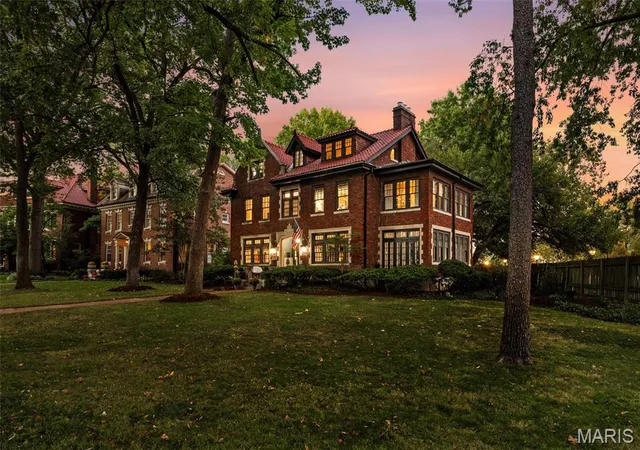 Photo 1 of Single family home for sale at 6205 Mcpherson Ave, Saint Louis, MO 63130 | MLS# MIS26063932 | Listing updated on 2026-10-07