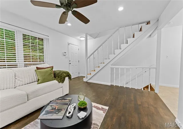 Photo 3 of Condo for sale at 2428 Silkwood Dr, Saint Louis, MO 63114 | MLS# MIS26063938 | Listing updated on 2026-10-05