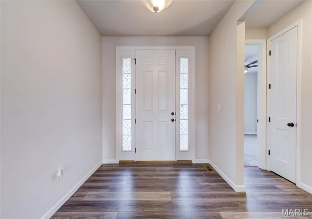 Photo 3 of Single family home for sale at 118 Riding Crop Ln, Wentzville, MO 63385 | MLS# MIS26063950 | Listing updated on 2026-10-06