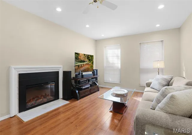 Photo 3 of Condo for sale at 1503 Whispering Crk Dr, Ballwin, MO 63021 | MLS# MIS26063955 | Listing updated on 2026-10-08