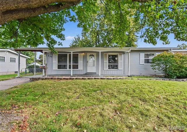 Single family home for sale at 735 Starlet Dr, Florissant, MO 63031 | MLS# MIS26063956