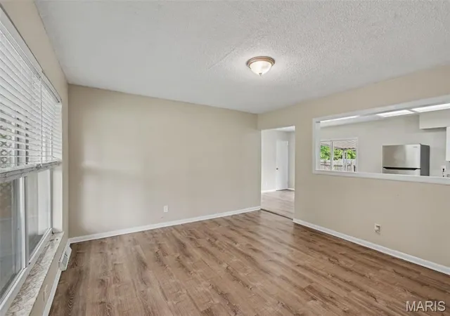 Photo 3 of Single family home for sale at 1785 Bobbinray Ave, Florissant, MO 63031 | MLS# MIS26063959 | Listing updated on 2026-10-07