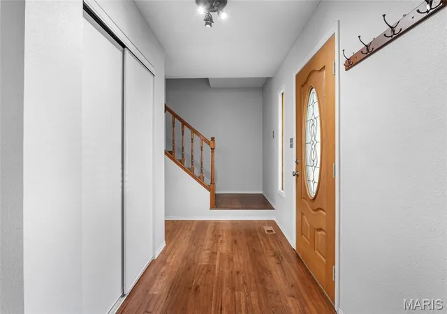 Photo 2 of Single family home for sale at 908 Southwind Ct, Collinsville, IL 62234 | MLS# MIS26063965 | Listing updated on 2026-10-05