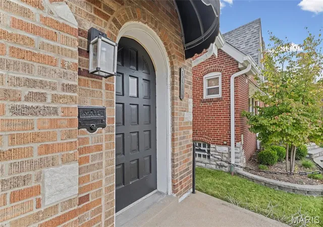 Photo 2 of Single family home for sale at 6410 Quincy St, Saint Louis, MO 63109 | MLS# MIS26063970 | Listing updated on 2026-10-17