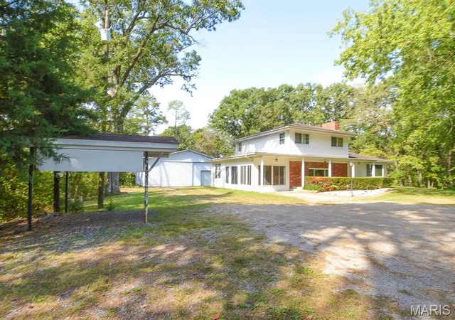 Photo 2 of Single family home for sale at 740 Cemetery Rd, Freeburg, IL 62243 | MLS# MIS26063982 | Listing updated on 2026-10-09