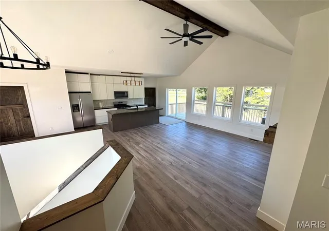 Photo 3 of Single family home for sale at 5870 County Rd 324, Palmyra, MO 63461 | MLS# MIS26063988 | Listing updated on 2026-10-05