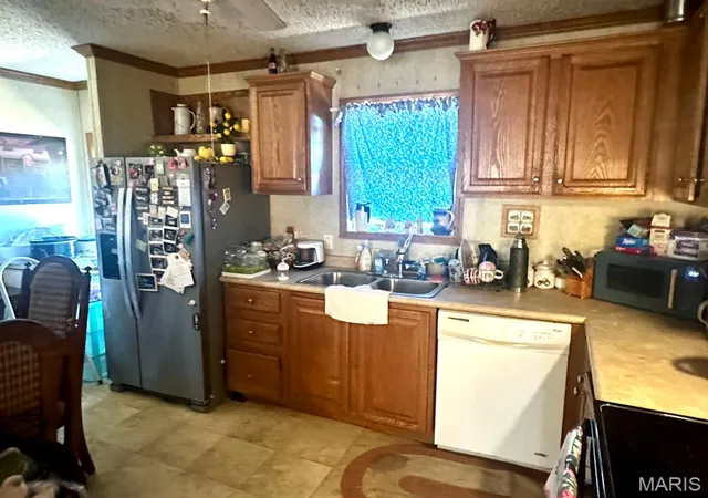 Photo 3 of Manufactured home for sale at 21871 County Rd 525, Bloomfield, MO 63825 | MLS# MIS26063999 | Listing updated on 2026-10-08