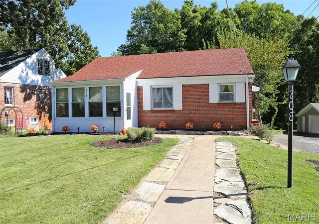 Single family home for sale at 708 N Elizabeth Ave, Saint Louis, MO 63135 | MLS# MIS26064011