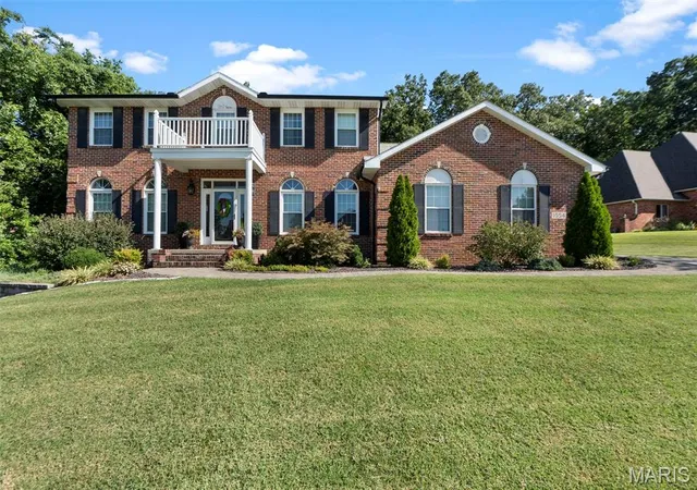 Photo 1 of Single family home for sale at 1554 Greenbrier St, Cape Girardeau, MO 63701 | MLS# MIS26064024 | Listing updated on 2026-10-05