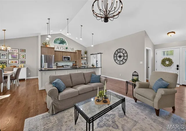 Photo 3 of Single family home for sale at 1004 Sulphur Spring Rd, Manchester, MO 63021 | MLS# MIS26064046 | Listing updated on 2026-10-19