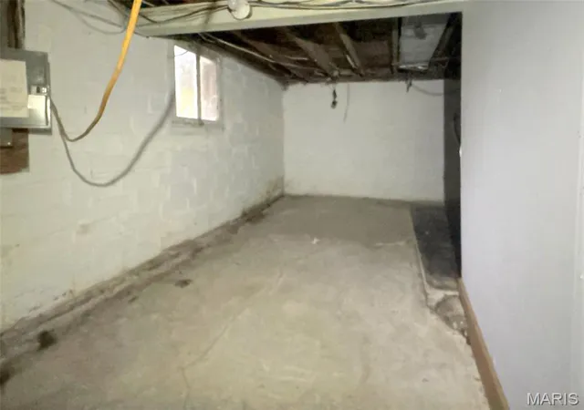 Photo 14 of Single family home for sale at 247 W Main St, Carthage, IL 62321 | MLS# MIS26064059 | Listing updated on 2026-10-05