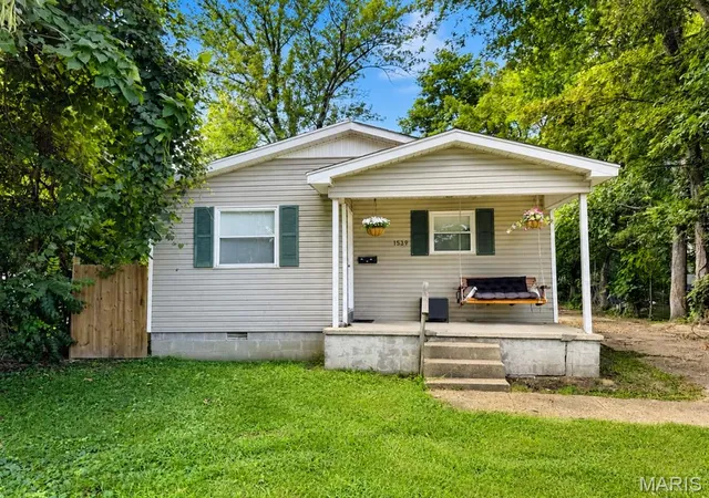 Photo 1 of Single family home for sale at 1539 Truman St, Poplar Bluff, MO 63901 | MLS# MIS26064064 | Listing updated on 2026-10-05