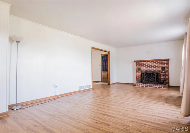 Photo 3 of Single family home for sale at 1295 Cr 450, Poplar Bluff, MO 63901 | MLS# MIS26064068 | Listing updated on 2026-10-05