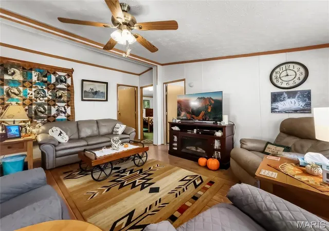 Photo 3 of Manufactured home for sale at 813 Tonka Spring Rd, Camdenton, MO 65020 | MLS# MIS26064072 | Listing updated on 2026-10-05
